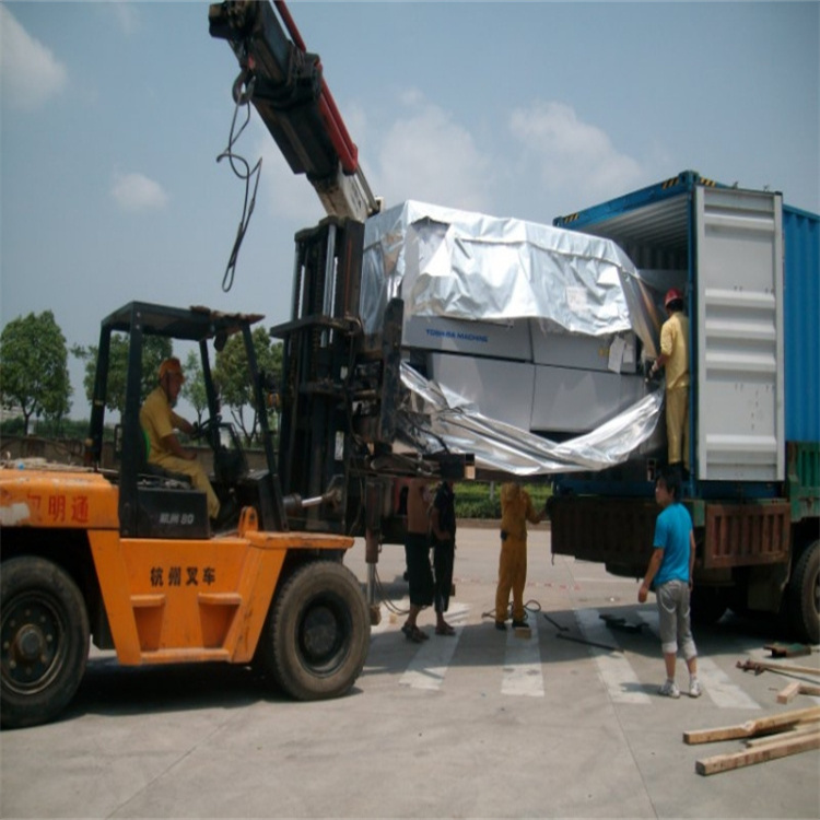 唐河附近的随车吊出租服务：选择指南与注意事项